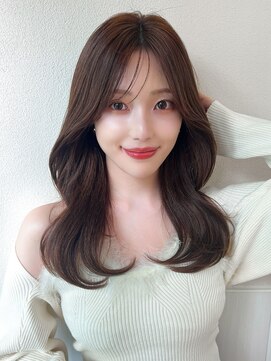 アフロート ディル(AFLOAT D'L) 2wayバングでイメチェン!顔まわりレイヤーくびれヘアが人気◎