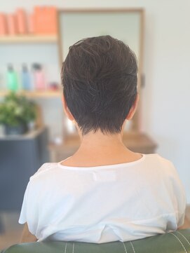 キキ(KiKi) ショート