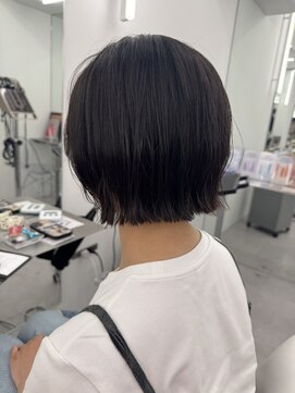アマトウキョウスマートサロン(AMA TOKYO×Smart Salon) ミニボブ タッセルボブ くびれボブ