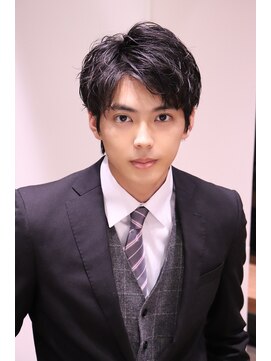 ネイビー(NAVY) スーツに似合うビジネスヘア