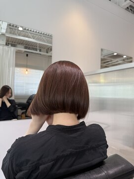 マチルダ(Matilda) 切りっぱなしボブ