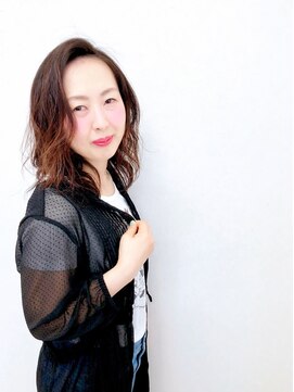 アーリッシュメイクアストーリーノース(arlish make a story north) かき上げバングで大人っぽリラクシ―スタイル
