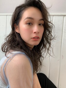 ネオリーブ クーロ(Neolive curro) ＊透明感ハイライトカラー＊