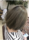ハイライト×マットアッシュ