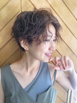 エンテ アム(en-te:am) en-te :am ハイライトパーマ