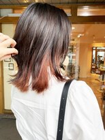 【morio原宿】くすみオレンジインナーカラーレイヤー　暗髪髪型