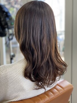 ヘアーアンドカラー プラーチェ 相模原(hair color Plaatje) 大人フェミニン 自然なウェーブスタイル