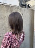 切りっぱなし外ハネミディ×透明感ダークグレージュ