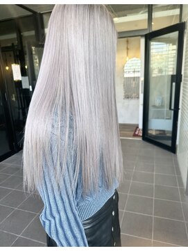 アンベリール 大名(Embellir) シルバーカラー