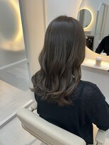 シダ(sida SAIIN) 【牧内】オリーブアッシュ/トーンアップ/20代30代