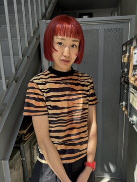 ビビト(bibito) bibito 朱赤　赤髪ボブ　ステップカット　ワインレッド