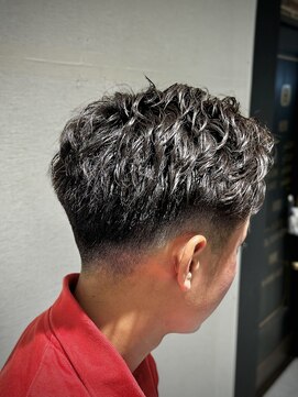 ヒロギンザ 大阪本店(HIRO GINZA) 七三分け長め