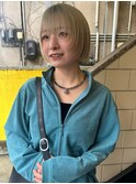 ミニボブ×顔周りレイヤー