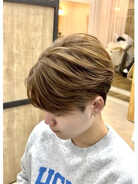 エッジ(EDGE) 大分メンズ刈り上げアップバングフェザーパーマスタイル