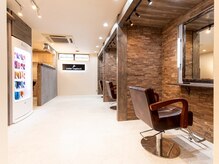 アトリエナガノツー 千葉富士見店(atelier nagano 2)の雰囲気（半個室の落ち着いた空間でリラックス[千葉駅/髪質改善]）