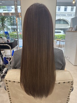 エル 横浜 ウエスト(eL 横浜 west) ケラチントリートメントで艶髪に！