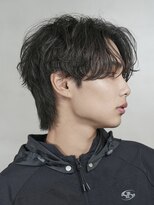 レタッチバイフィフス(RETOUCH by fifth)&nbsp;原宿センターパートルーズパーマツーブロックメンズパーマ眉毛 