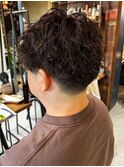 ツーブロック ニュアンスパーマ 刈り上げ ブラウンカラー 20代