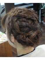 ビギンズ ヘア コウベ(BEGINS HAIR KOBE) 編み込み