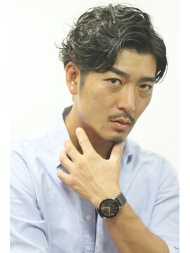 クオンヒール(QUON HEAL) 刈り上げニュアンスパーマフェザーパーマサーフカール