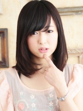 エマージュ 蒲田(Emerge) ツヤでみせるナチュラルワンカールセミディ