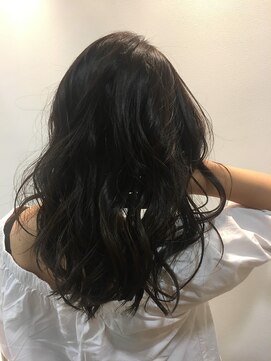 アディクト(ADDICT) 赤味消しエメラルドベージュ