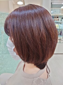 クオーター(QUARTER) ミディアムボブ