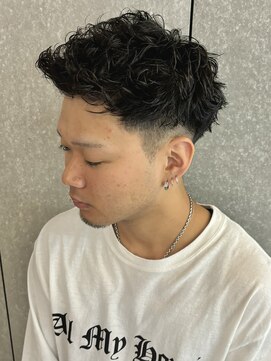 ニアウ 太田店(Niau) ジェットモヒカンメンズショートツイストスパイラルパーマ太田