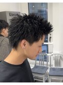 スパイキーショート