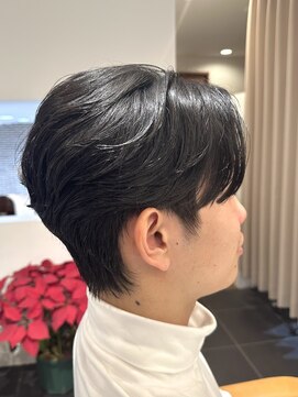 ピークスヘア(peaks hair) 刈り上げなしセンターパート 毛流れカット 似合わせカット 堀江