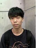 黒髪マッシュ