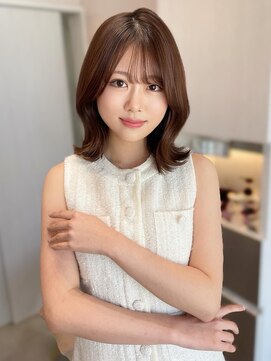 アナ ラーナ(Anna Lanna) くびれミディアムヘアー【野呂朱里】