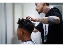 ヘアーワークスヴィクサス 諫早店(HAIR WORKS VIXUS)の雰囲気(メンズスタイルに幅広く対応した専門スタイリスト在籍。)
