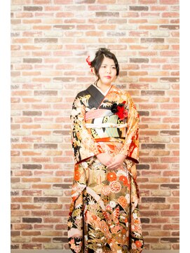 ヘアートランプ(hair trump) 着付け◆成人式、編み込みヘアーと絢爛豪華な振袖◆