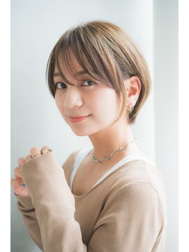 アリエッタ アザブ(ARIETTA AZABU) カットで作る耳掛けショート/ふんわりショート/丸みシルエット