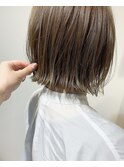 ミントベージュ×ボブ