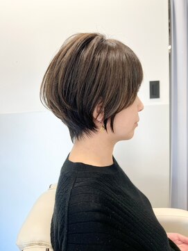 アルトル 池袋(altru) ◇大人可愛い20代30代40代50代前下がりショートボブ丸みショート