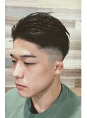 フェード　七三スタイル。サイドパート