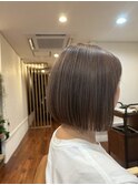 ミルクティーベージュ