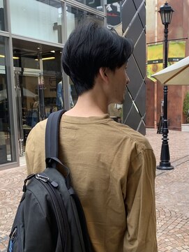 ビュートリアム 梅田(BEAUTRIUM) メンズマッシュショート