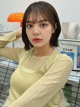 ハニーシブヤ(HONEY shibuya) アッシュベージュ×くびれボブ