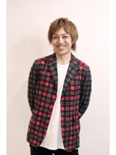 Lee天王寺Stylist 【森繁 潤】歴14年◎髪の素材を活かしながら理想の色味へ