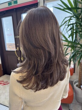 【Ren】軽やかだけど上品。大人レイヤー