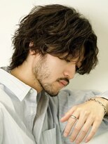 ルーシー 渋谷(LUCEY)&nbsp;センターパートフェザーパーマシャドウパーマメンズパーマ