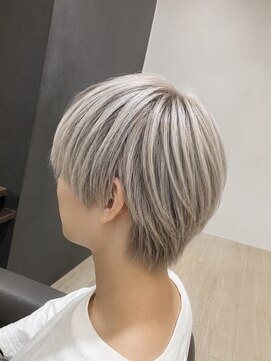オリジン 大須 上前津(ORIGIN) ホワイトカラー