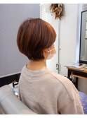 白髪を活かしてツヤ髪に♪大人上品な「白髪ぼかしショート」