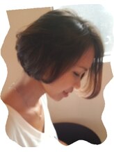 カーサデスリール(Casa d' Sourire) ショートボブ