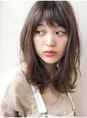 くせ毛風無造作セミディ×フォギーベージュ