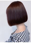 バイオレット ボブ 〔新宿三丁目〕