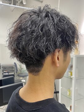 レア(LEA) メンズソフトツイストパーマ黒髪ツーブロック【LEA】